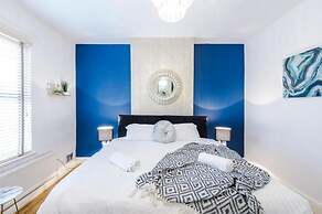 Spacious Bed Rest Stay in Salford City