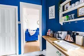 Spacious Bed Rest Stay in Salford City