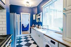 Spacious Bed Rest Stay in Salford City