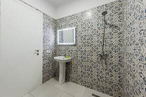 The Beachwalk Apartment