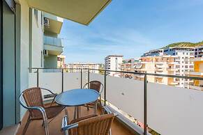 The Beachwalk Apartment