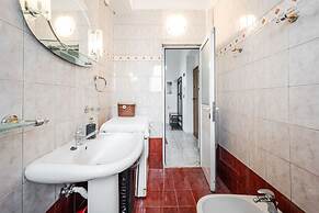 Maria s Apartment in Gjirokaster