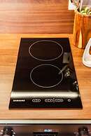 Luxury Seaview Apartment Free Parking