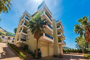 Luxury Seaview Apartment Free Parking