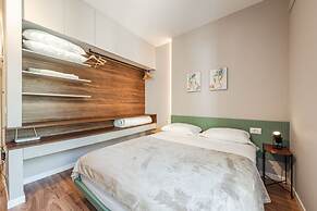 Luxury Seaview Apartment Free Parking