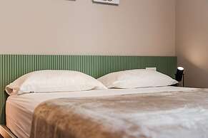 Luxury Seaview Apartment Free Parking