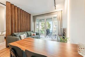 Luxury Seaview Apartment Free Parking