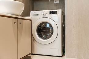 Luxury Seaview Apartment Free Parking