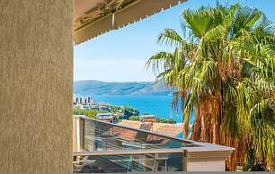 Luxury Seaview Apartment Free Parking