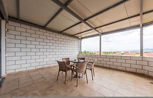 City Escape Apartment