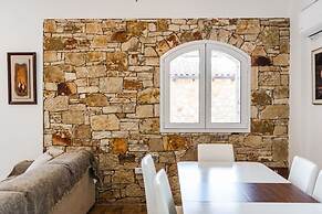 Siar The Large Villa