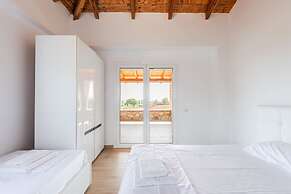 Siar The Large Villa