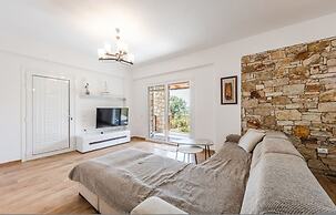 Siar The Large Villa