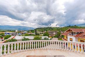Hometown Apartment in Gjirokaster