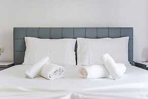 Harbor Hideaway Apartment