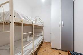 Harbor Hideaway Apartment