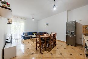 Harbor Hideaway Apartment