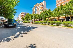 Harbor Hideaway Apartment