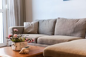 Aqua Vista Apartment