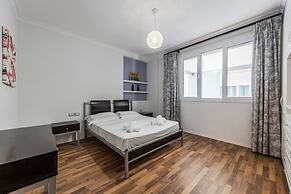 Aqua Vista Apartment