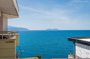 Aqua Vista Apartment