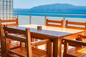 Naos Beach Apartment