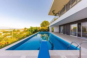 Sunset The Twin Villa
