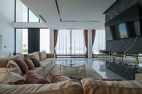 The Panoramic Villa in Shkod r