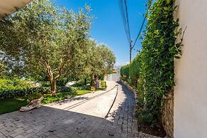 Sunrise The Twin Villa