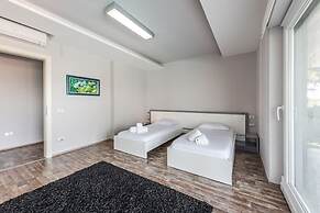 Sunrise The Twin Villa