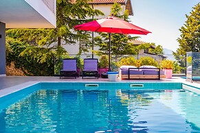 Sunrise The Twin Villa