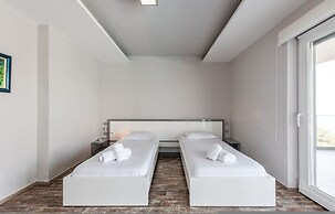 Sunrise The Twin Villa