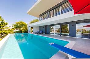 Sunrise The Twin Villa