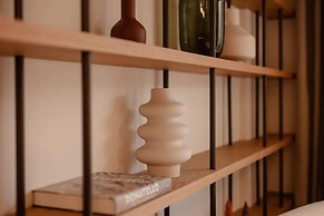 The Luxury Garden Apartment