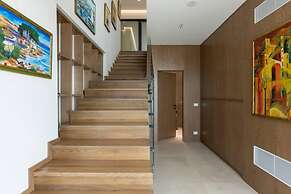 The Luxury Villa in Shkod r