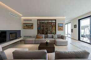 The Luxury Villa in Shkod r