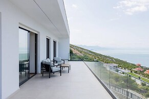 The Luxury Villa in Shkod r