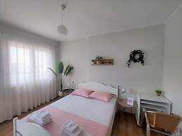 The Dekori Flat in Shkod r