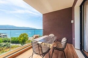 Exclusive Seafront Apartments Apartment 1