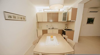 Art House in Shkod r