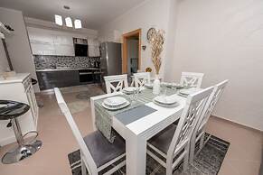 The Downtown Apartment