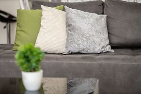 The Downtown Apartment