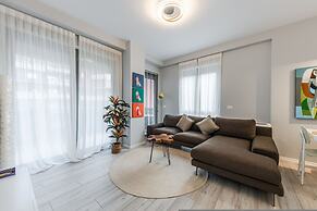 The Funky Apartment Free Parking