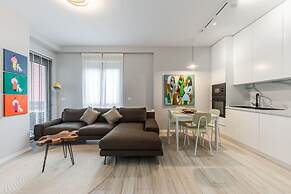 The Funky Apartment Free Parking