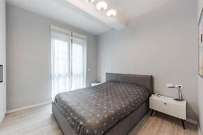 The Funky Apartment Free Parking