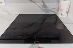 The Funky Apartment Free Parking