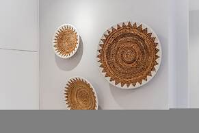 The Funky Apartment Free Parking