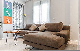 The Funky Apartment Free Parking