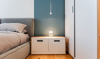 Villa Serenity Luxury Lakeside Manor