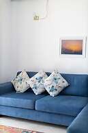 Central Seaview Apartment